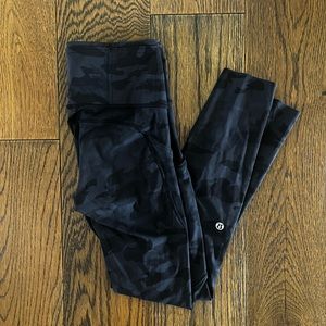 Lululemon Aligns 25”